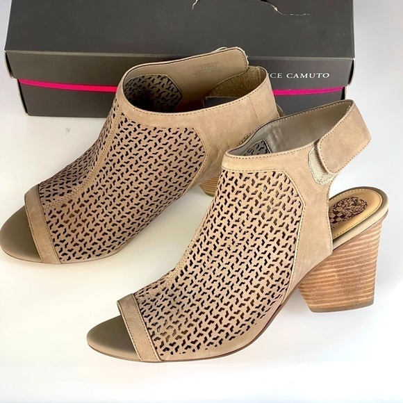 Vince Camuto Nude Wedge Sandal Platform Block Heels Hippo Grey Dastana, Sz 11 - Picture 4 of 10